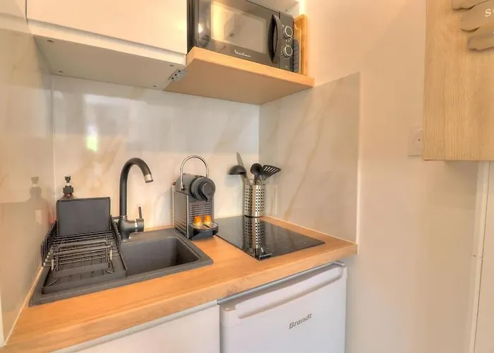 Renove A Antibes, A 10 Min A Pied Apartment *