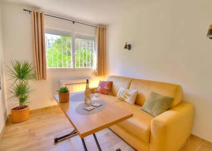 Renove A Antibes, A 10 Min A Pied